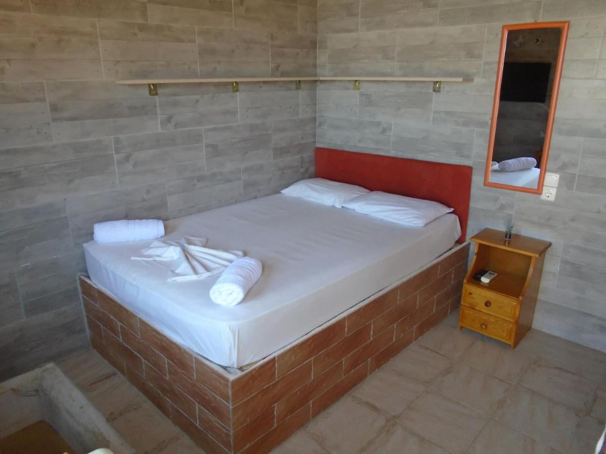 Orfeas Rooms Vaszilikí Kültér fotó